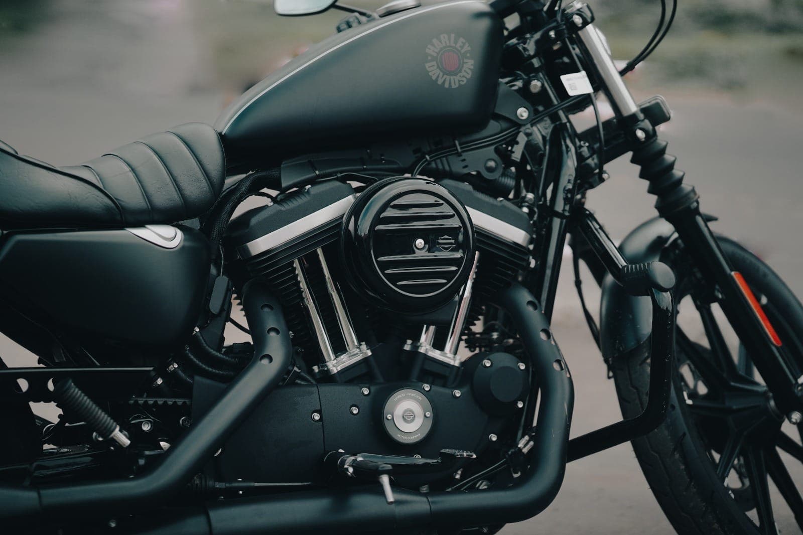 Iron 883 second clearance hand